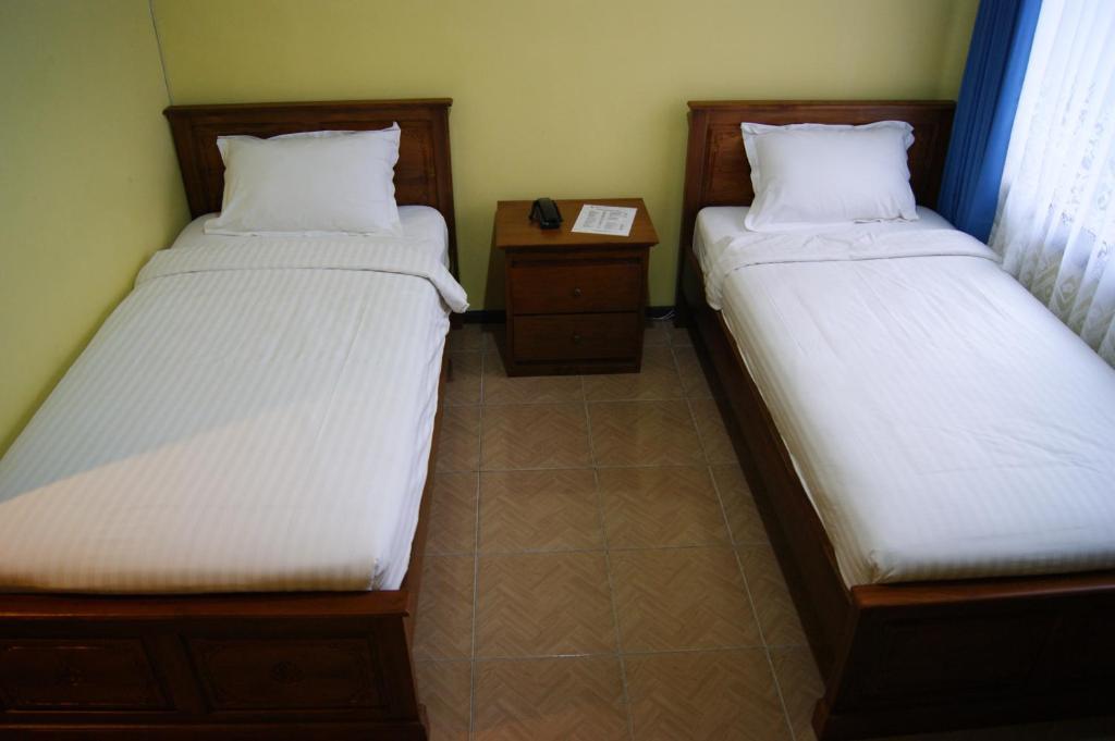Grand Sumatera Hotel Surabaya Oda fotoğraf